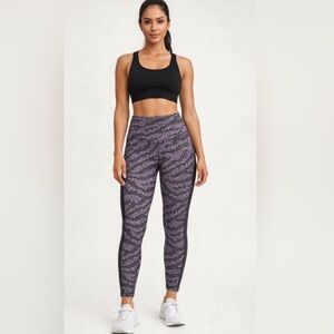 Aerie high Rise 7/8  Purple Patterned Leggings